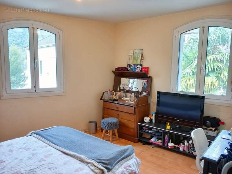 Maison à SAINT-PE-DE-BIGORRE