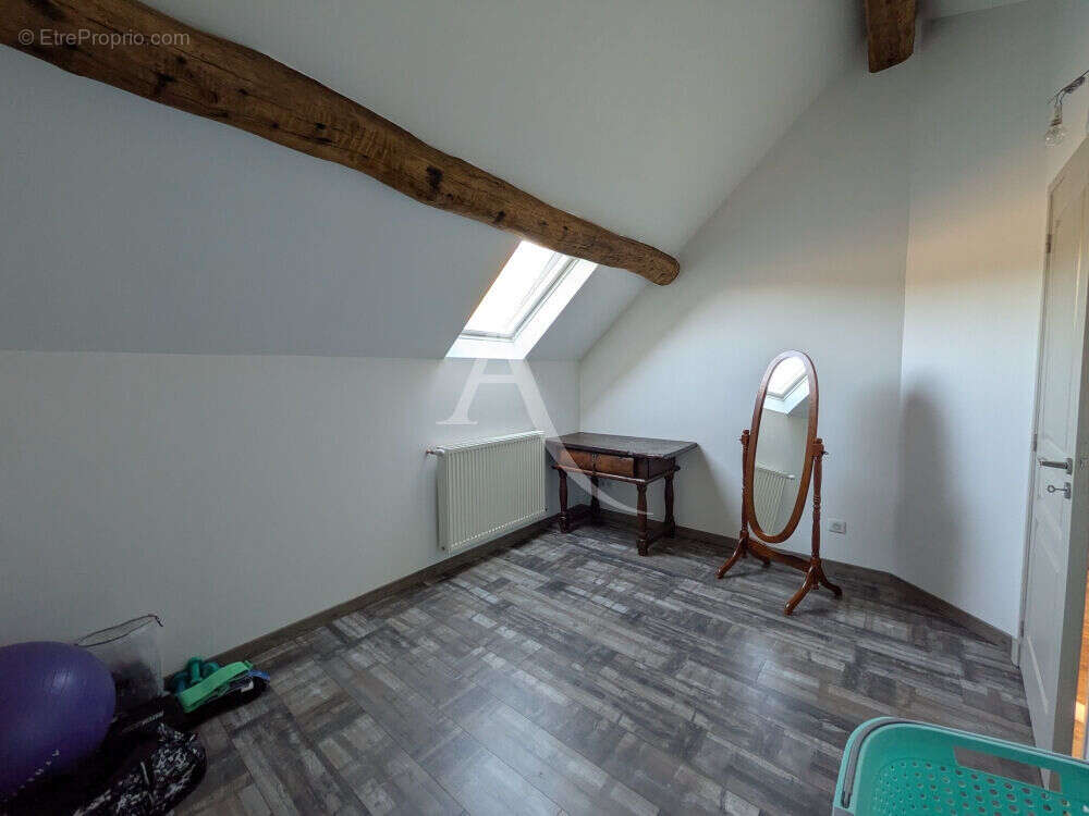 Maison à CHOUZY-SUR-CISSE