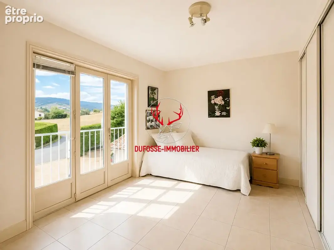 Maison 5 pièces à vendre à Ternand  avec vue - photo 10