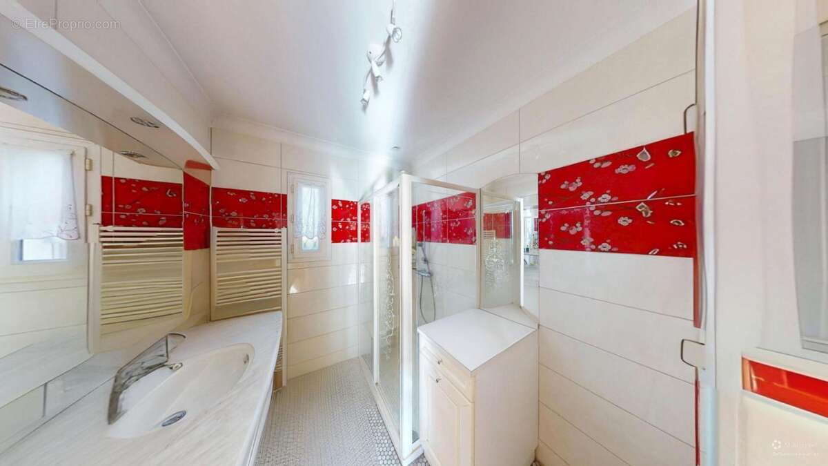 Maison à SAINT-BOHAIRE