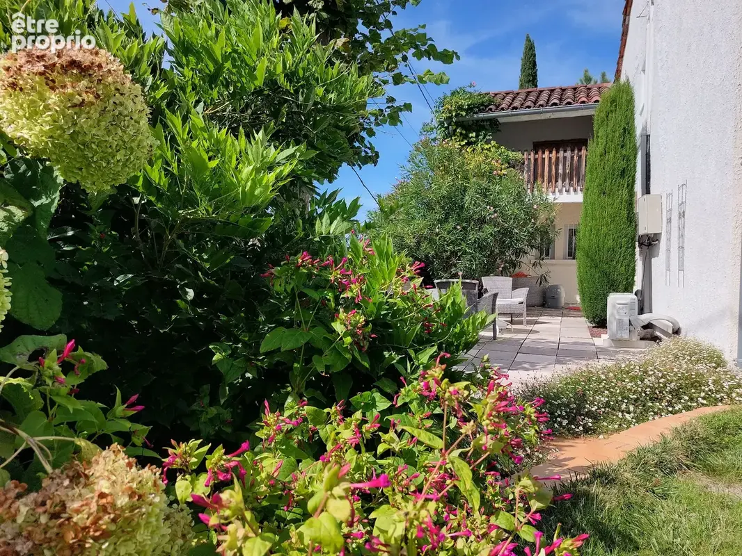 Maison à vendre 7 pièces MONTAUBAN (82) avec chambres d'hôtes, piscine, jardin et dépendance - photo 22