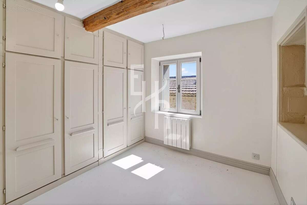 Appartement à MOUGINS