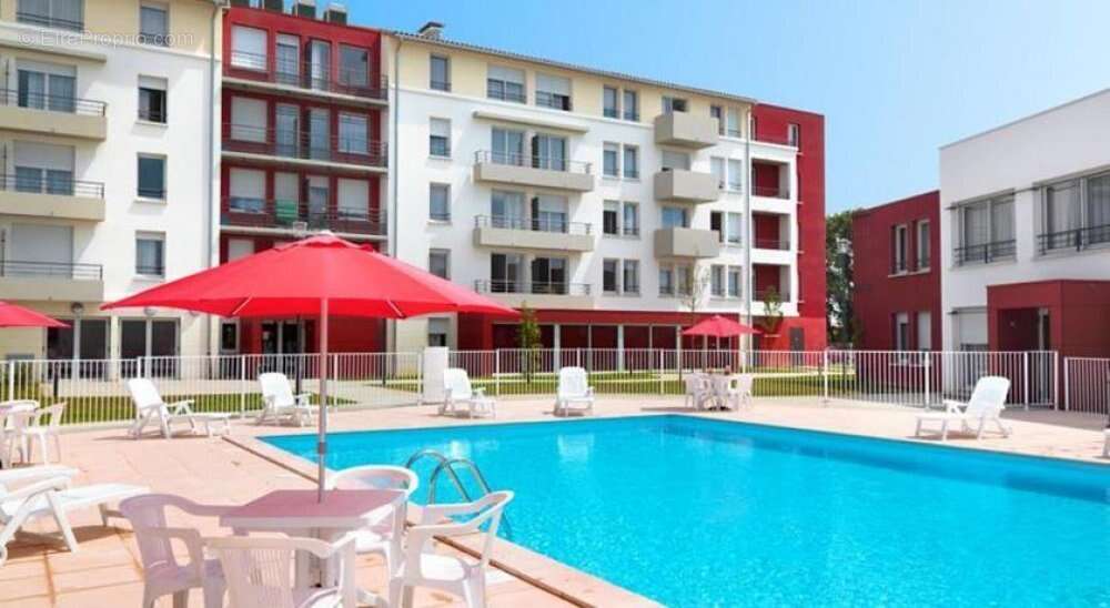 Appartement à CORNEBARRIEU