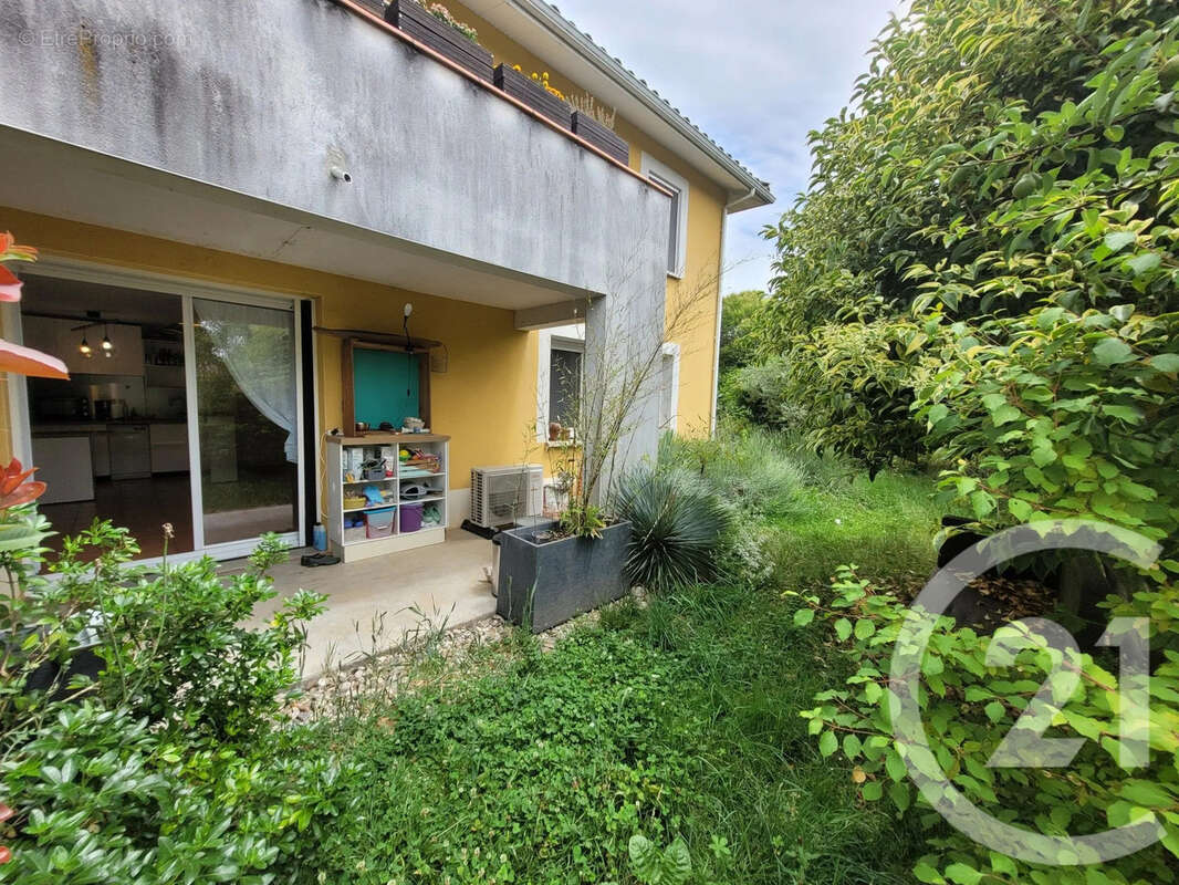 Appartement 50 m² à Gaillac  - photo 12