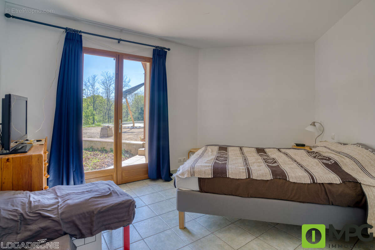 Maison à VILLENEUVE-SUR-LOT