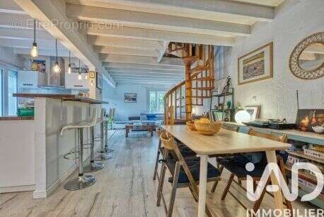 Maison 93 m² à Floirac  - photo 5
