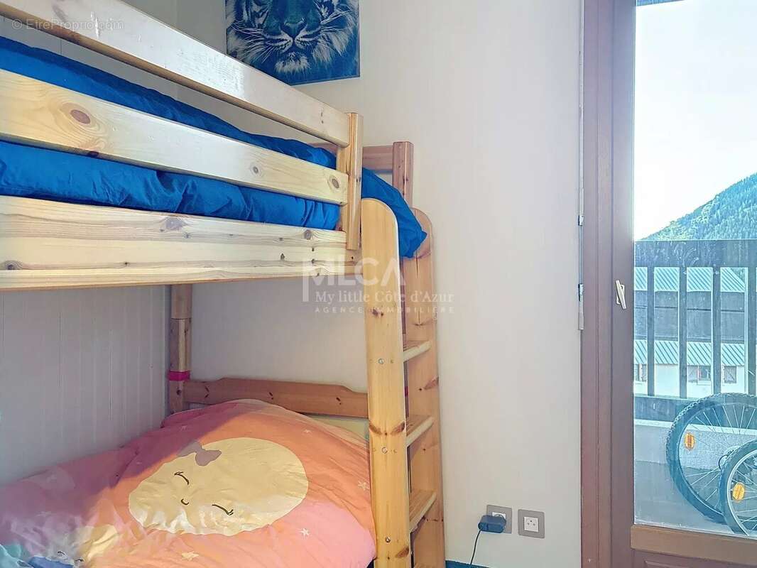 Appartement à SAINT-ETIENNE-DE-TINEE