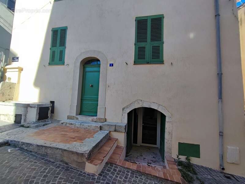 Appartement à LE CANNET