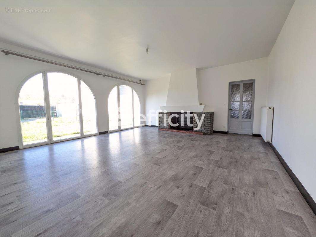 Appartement à SAINT-PIERRE-DU-MONT