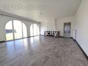 Appartement à SAINT-PIERRE-DU-MONT