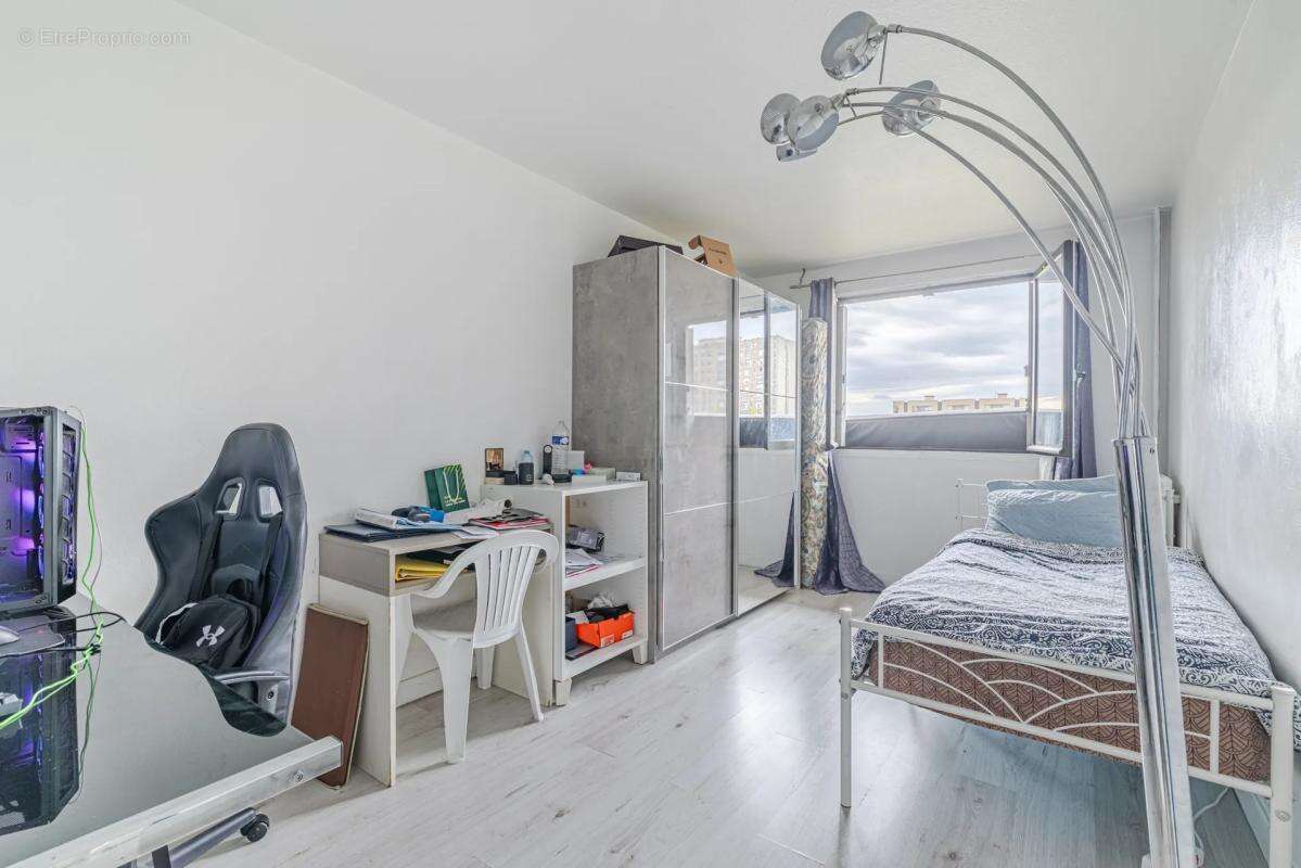 Appartement à NEUILLY-SUR-MARNE