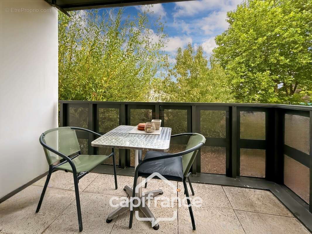 MÉRIGNAC – T3 avec balcon, parking couvert et résidence sécurisée - photo 9