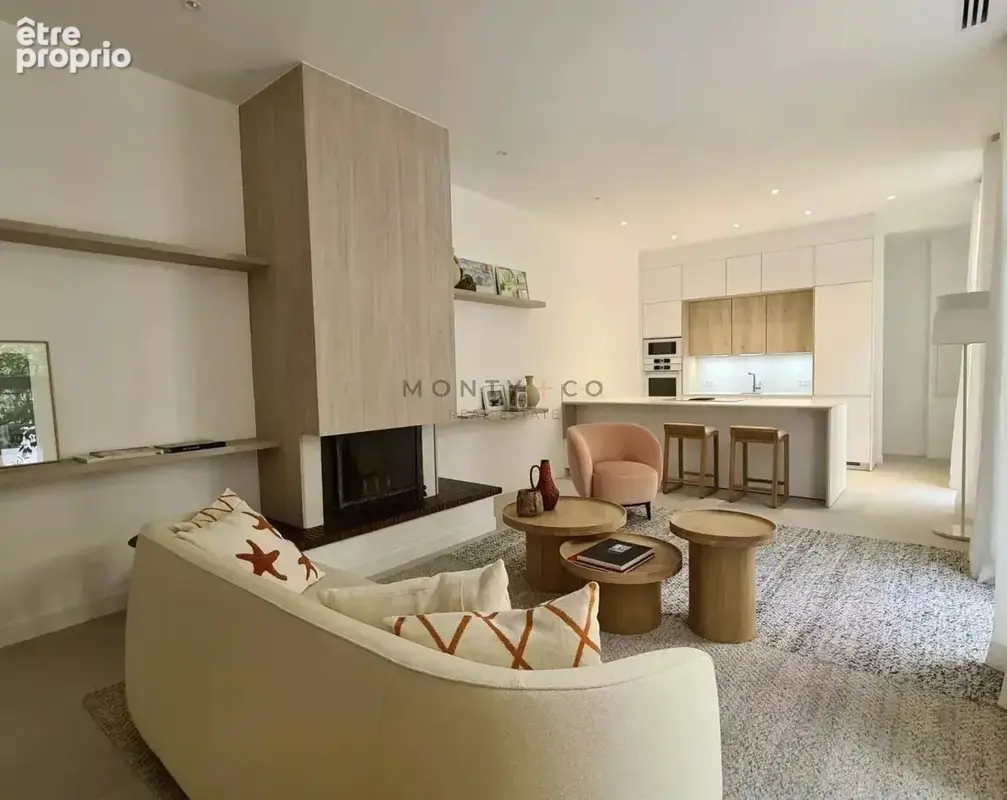 Appartement Duplex avec Jardin à Vendre au Cœur de Cannes, à Proximité de la Croisette - photo 2