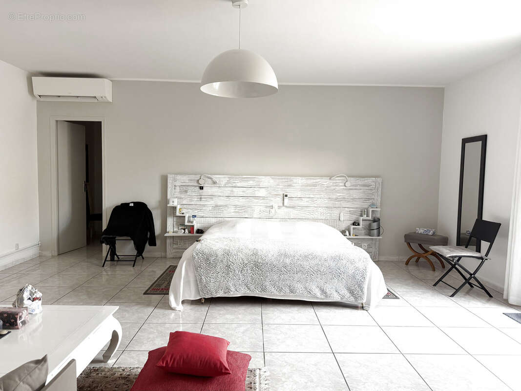 Maison à PRIGONRIEUX