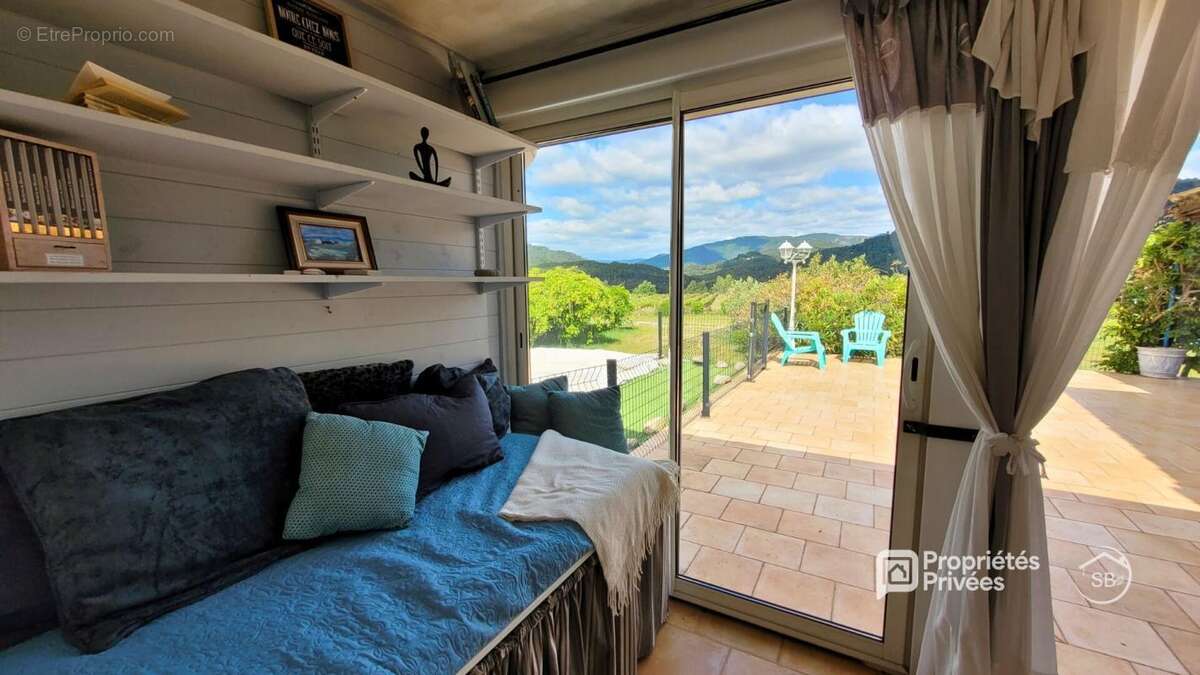 Maison  5 pièce(s) 127 m2 -Vernon - Plain-pied avec vue panoramique, dépendance - 295 000  HAI - photo 11