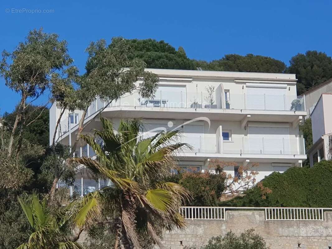 Appartement à LE LAVANDOU