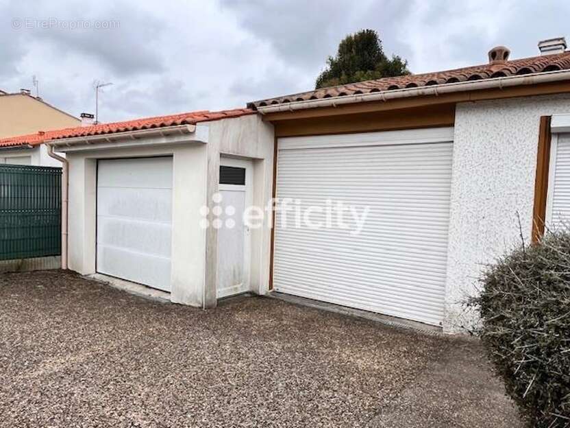 Maison 115 m² à Semussac  - photo 15