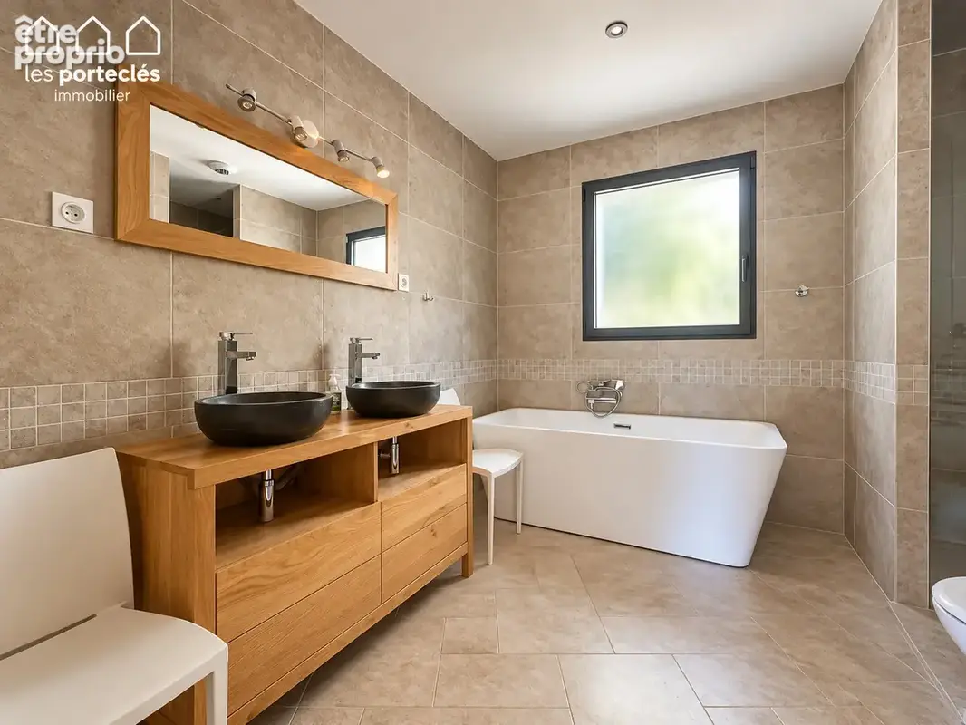 Maison 7 pièces 158 m² à vendre à Orsan (30200) - photo 8