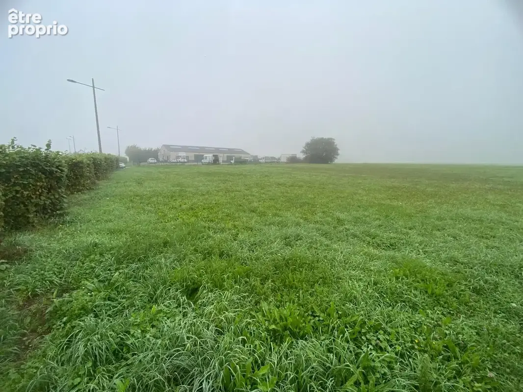 Terrain 2 553 m² à vendre à Guines (62340) - photo 3