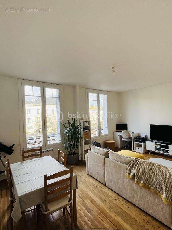 Appartement à PITHIVIERS