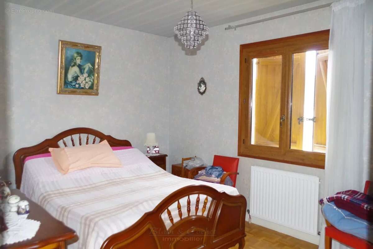 Maison à VILLEMANDEUR