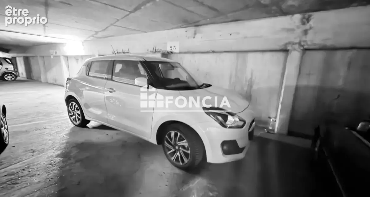 Photo Parking à Paris-13e au prix de 9 000€