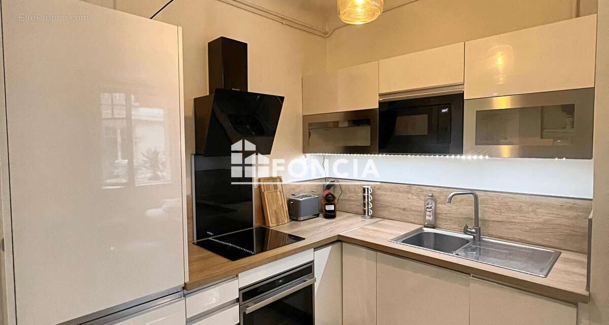 Appartement à ASNIERES-SUR-SEINE