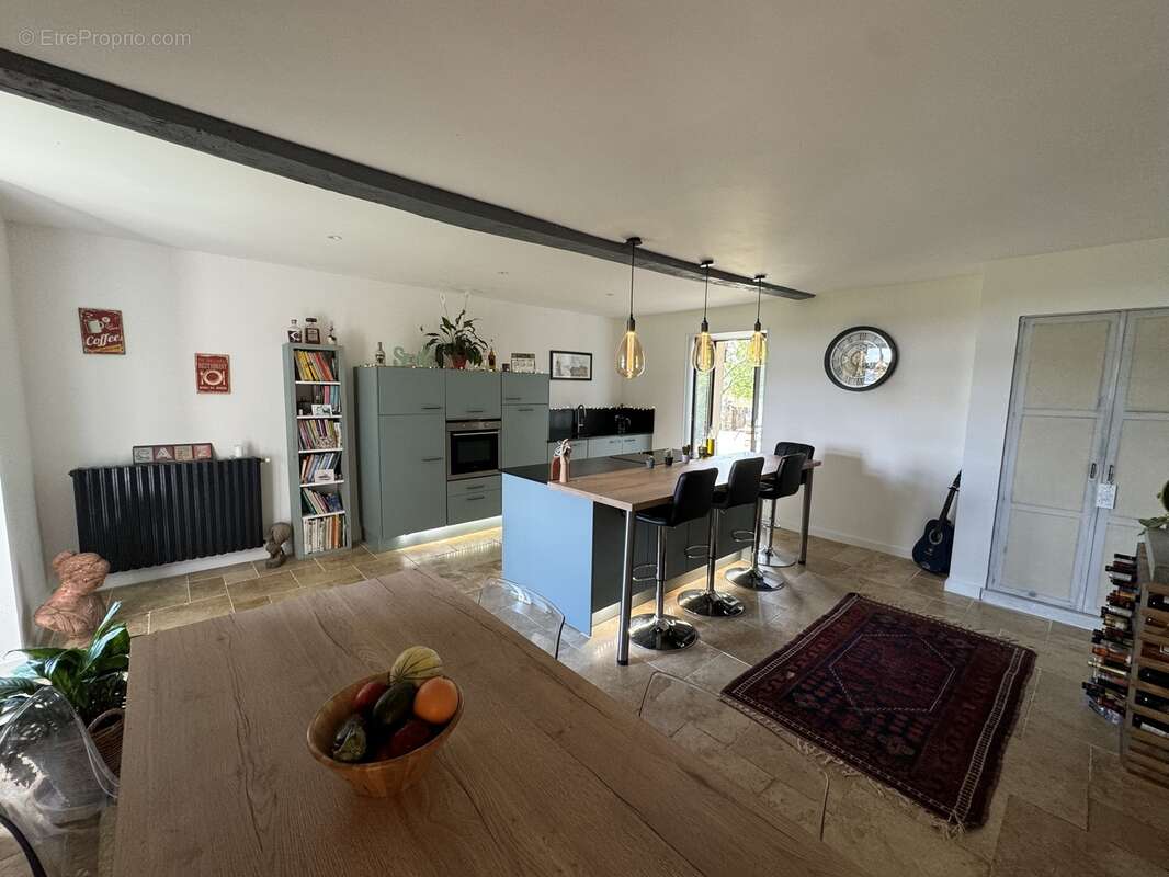 Maison 160 m² à Bellon  - photo 32