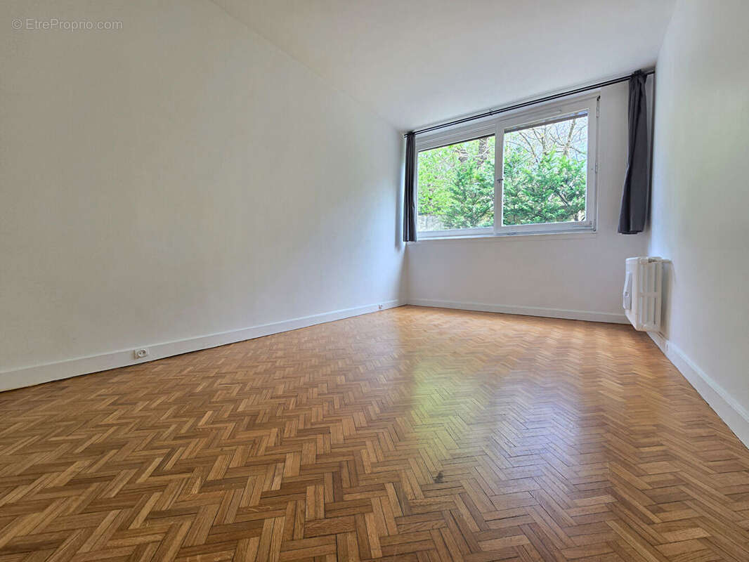 Appartement à FONTENAY-SOUS-BOIS