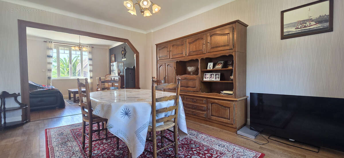Maison à GRANDCAMP-MAISY
