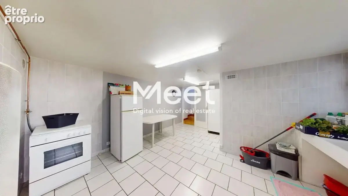 Maison - 7 pièces - 4 chambres - photo 14