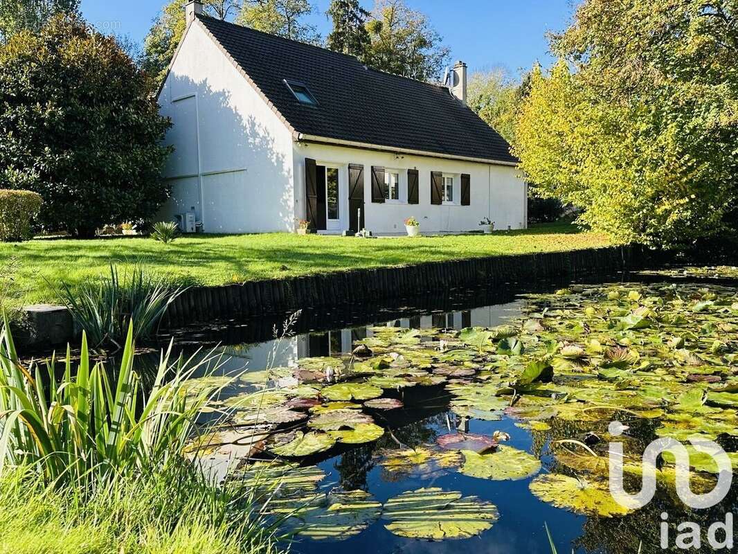Photo 2 - Maison à SAINT-ARNOULT-EN-YVELINES