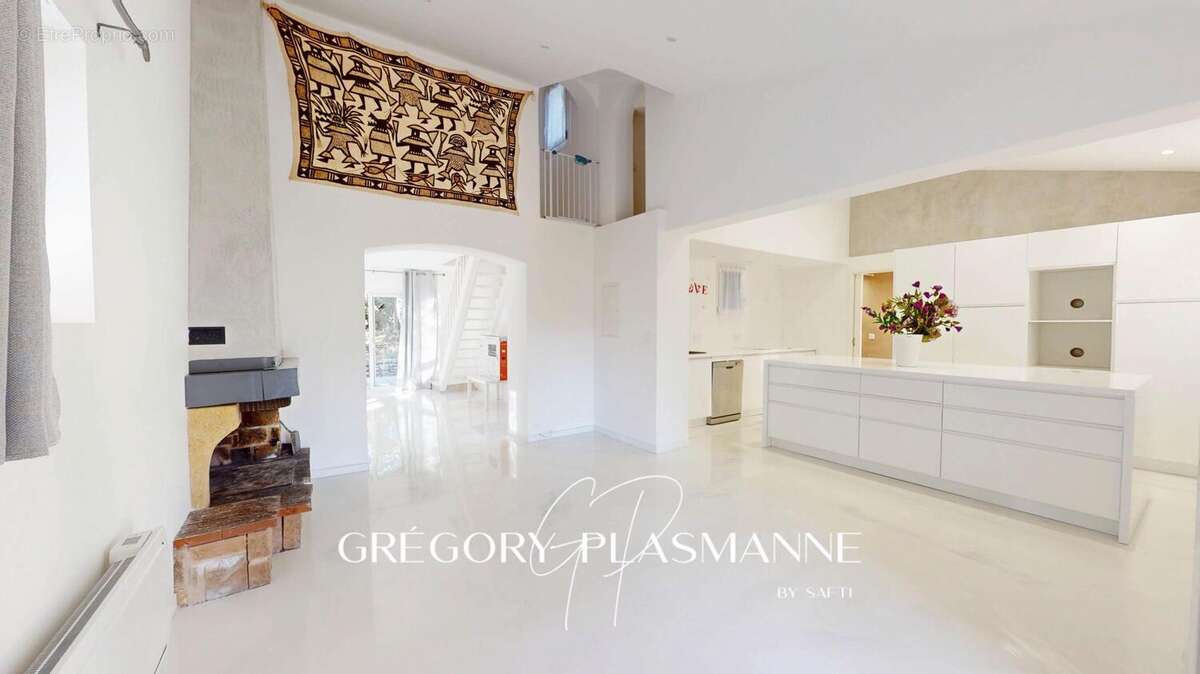 Photo 2 - Maison à SAINTE-ANASTASIE-SUR-ISSOLE