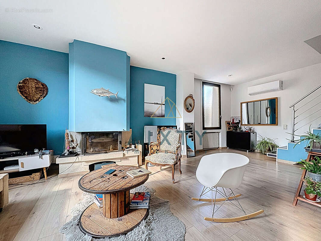 Maison à MARSEILLE-9E