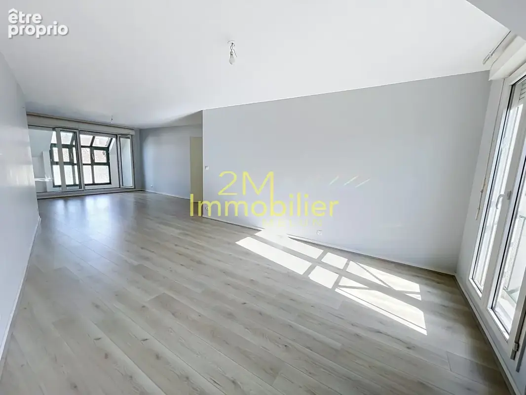 Appartement F4 Melun centre ville avec balcon - photo 5