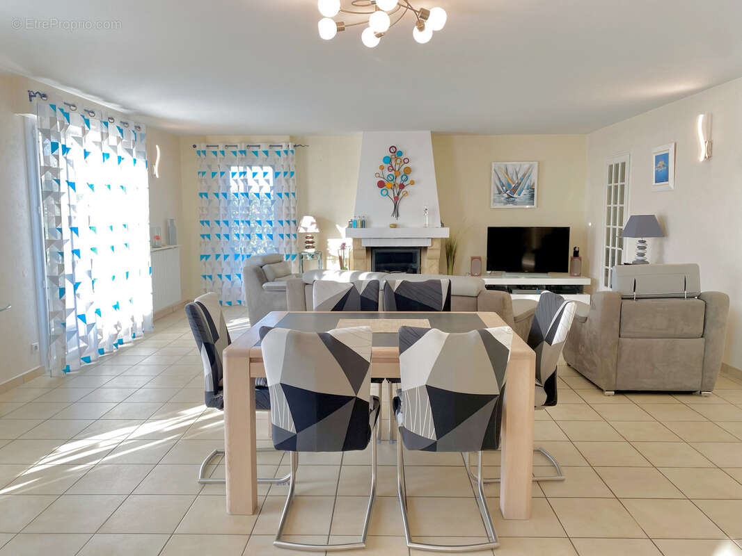 Maison à SAINT-PALAIS-SUR-MER