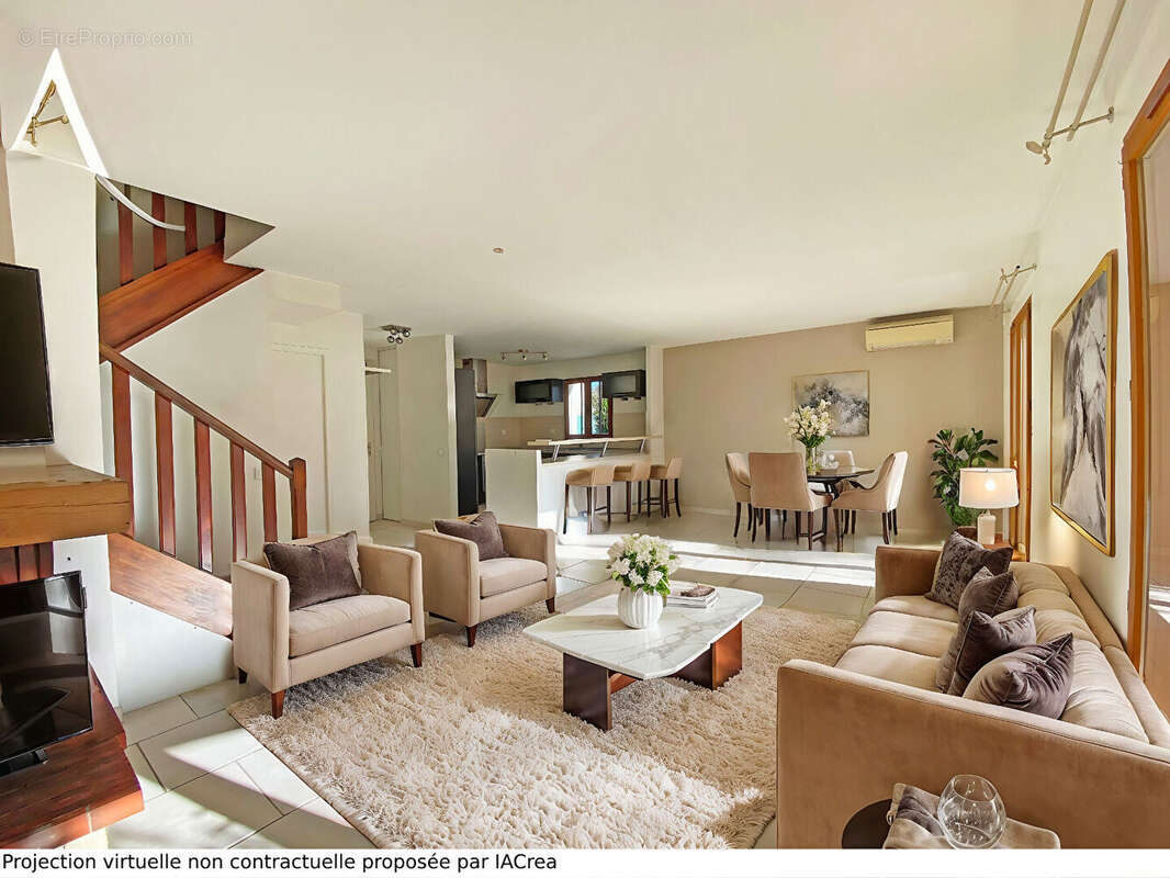 Maison à AURIBEAU-SUR-SIAGNE