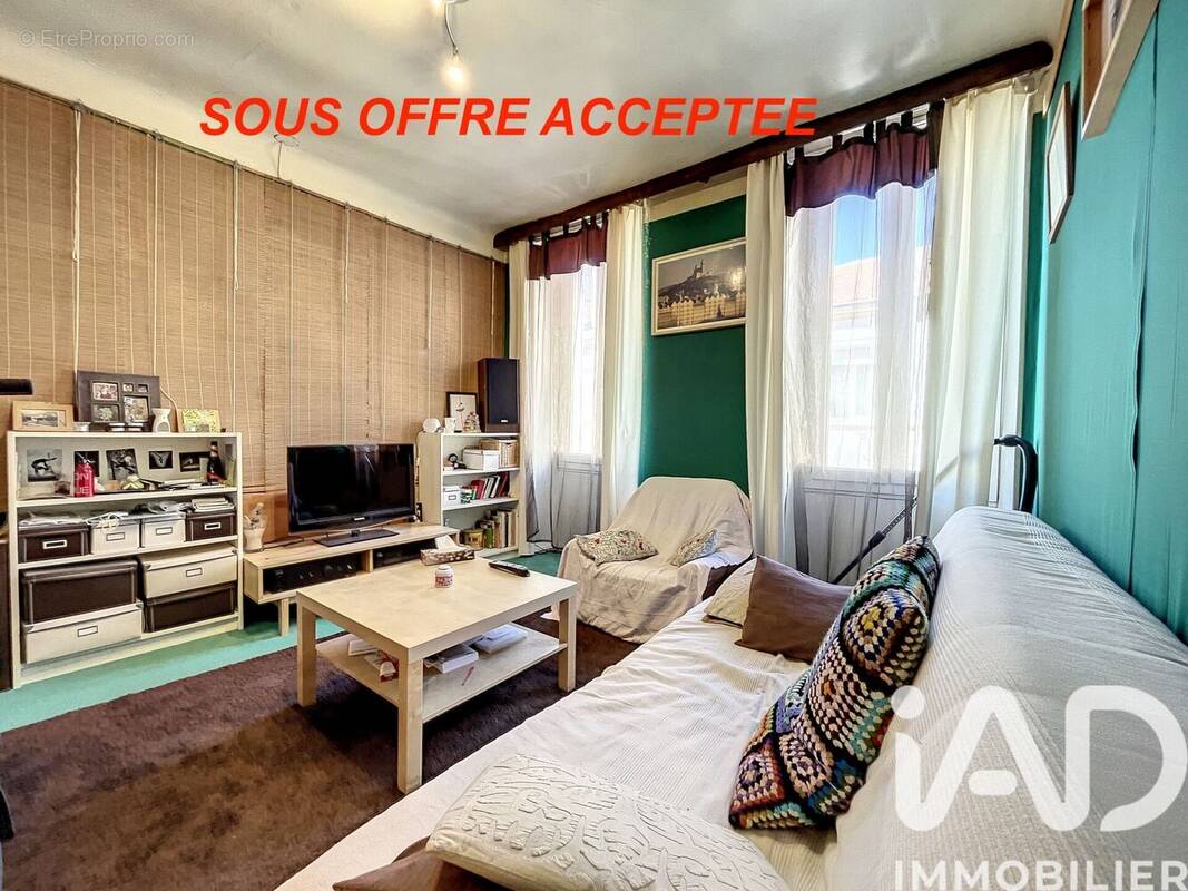 Photo 1 - Appartement à MARSEILLE-3E