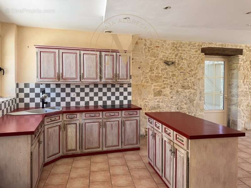 Maison à CAUDECOSTE