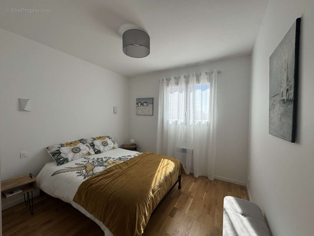 Appartement à COURSAN