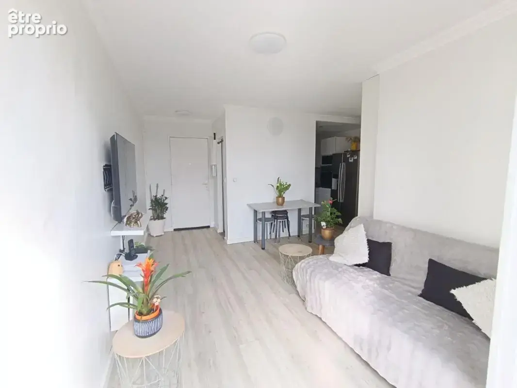 Appartement Combs La Ville 1pièce 32m2 - photo 3