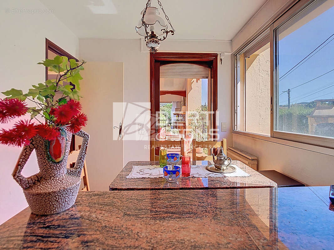 Maison à MANDELIEU-LA-NAPOULE