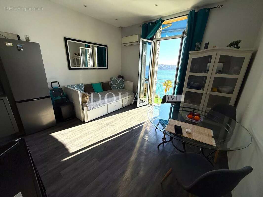 Appartement à ROQUEBRUNE-CAP-MARTIN