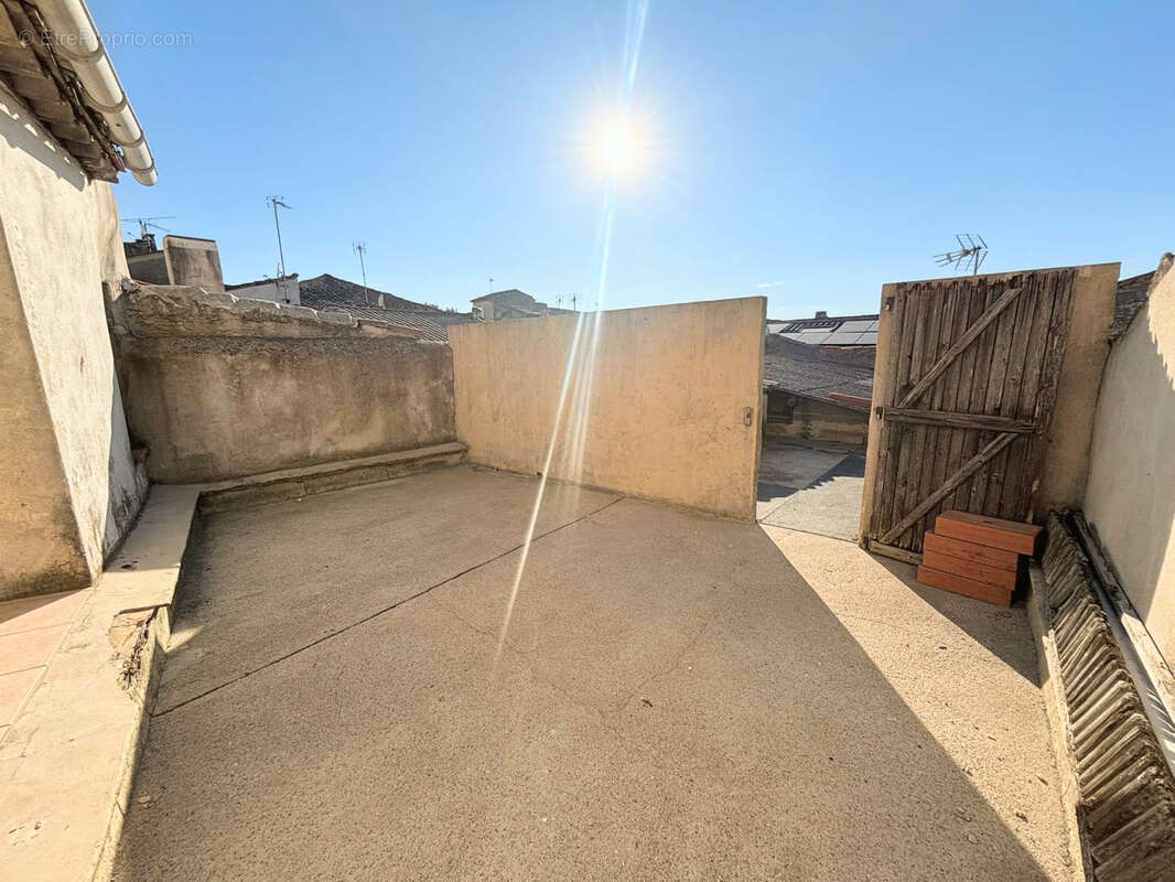 Ensemble immobilier atypique - 162m2 - photo 5
