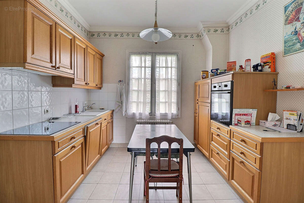 Maison à MAREIL-MARLY