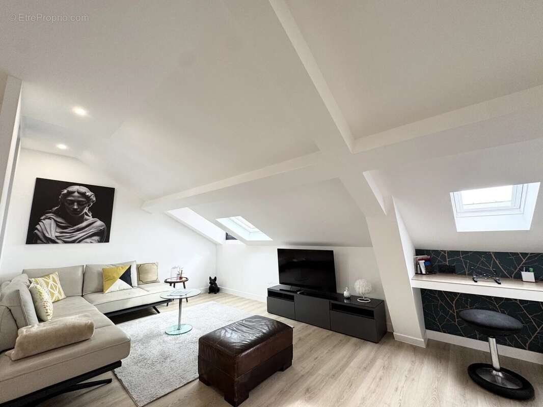 Appartement à BEAUSOLEIL