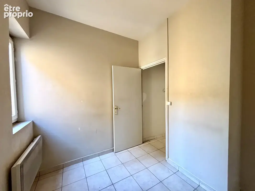 T1/2 de 33m2 - Secteur Saint Charles - photo 6
