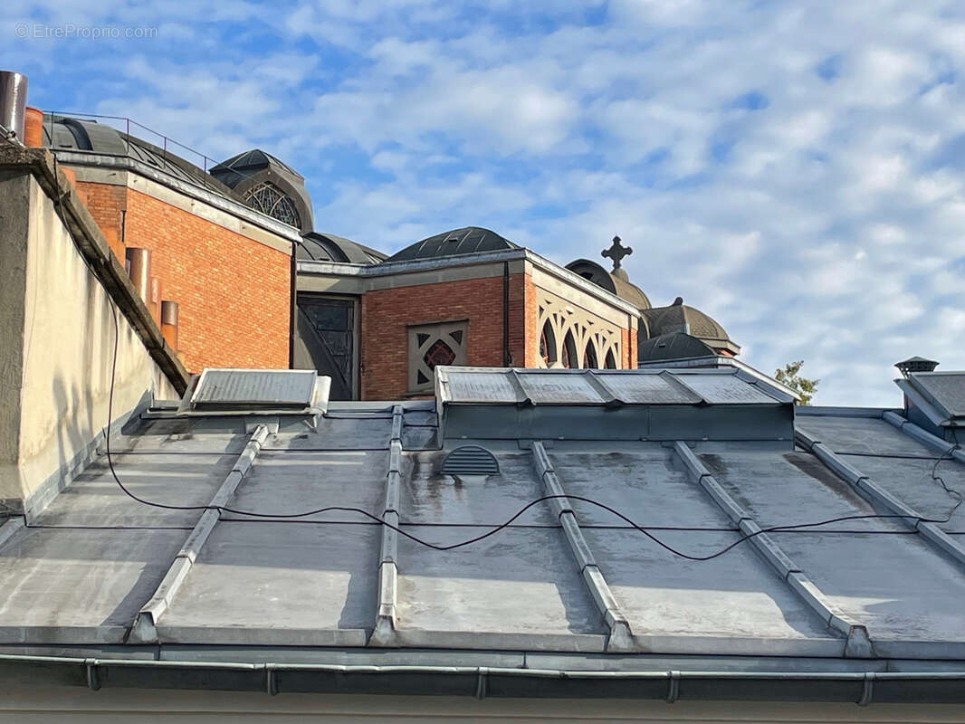 Appartement à PARIS-18E