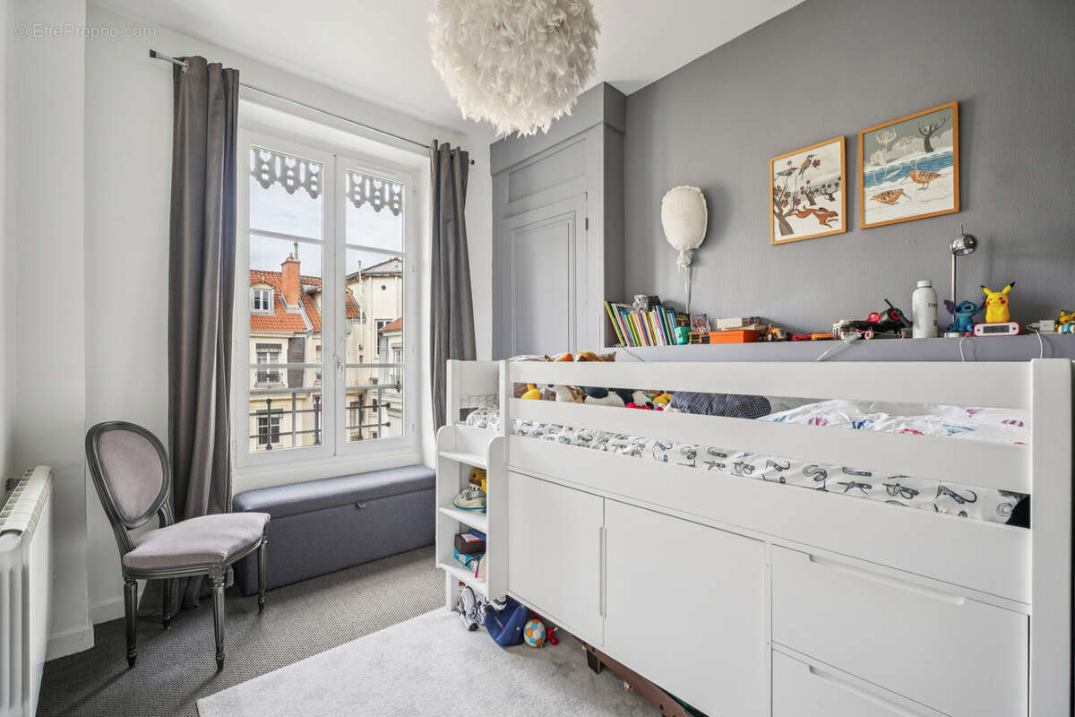 Appartement à LYON-6E