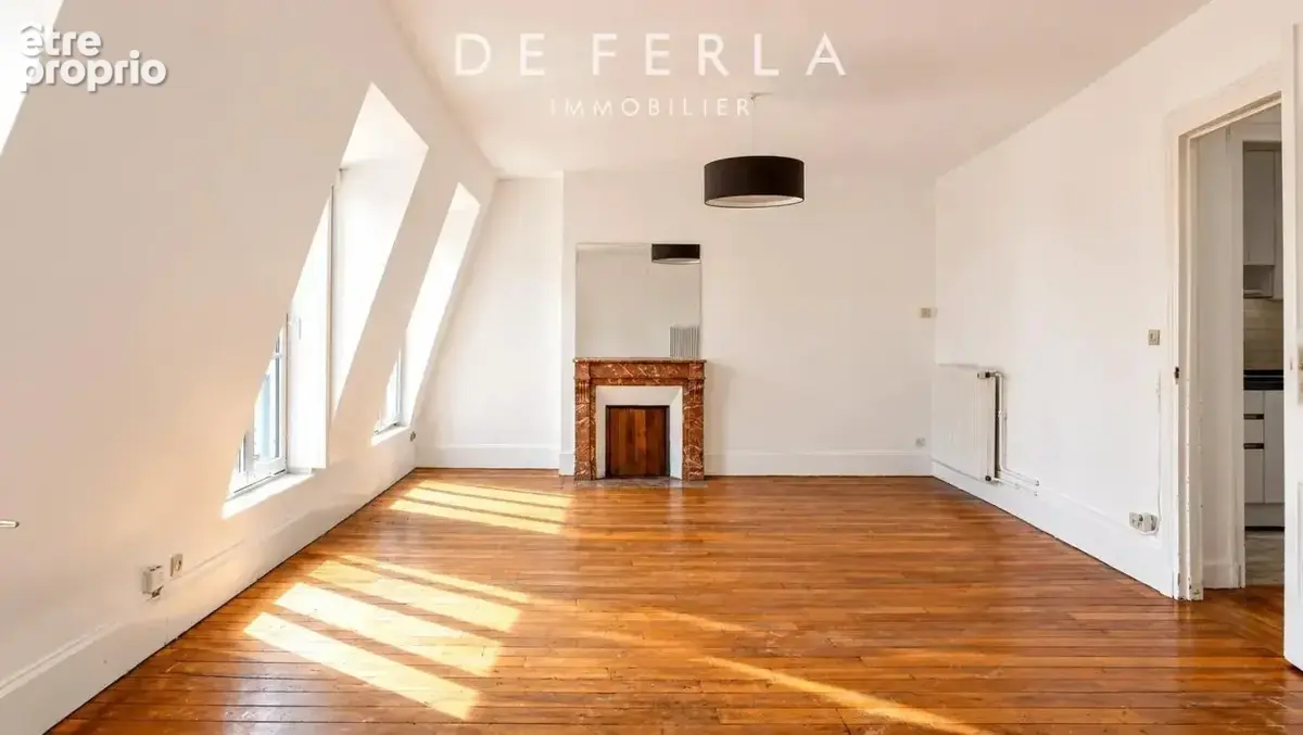 Appartement à PARIS-15E